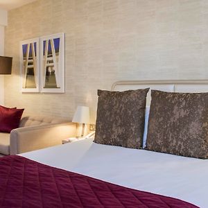 Premium Queen Room sofa bed